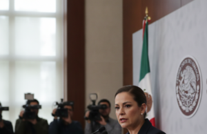 Kenia López Rabadán, Presidenta de la Cámara de Diputados, Cuestiona Carta de Andrés Manuel López Beltrán a Donald Trump Kenia López Rabadán carta López Beltrán